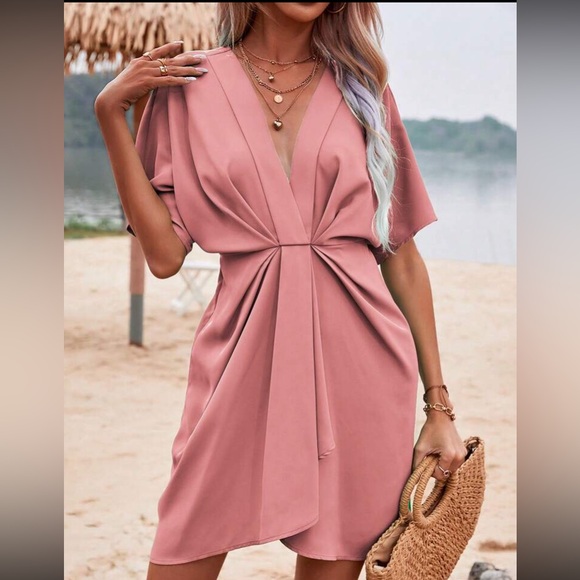 Boho batwing sleeve twist front dress - Picture 5 of 8